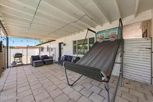 8601 E Thornwood Dr, Scottsdale, AZ 85251 - Photo 30