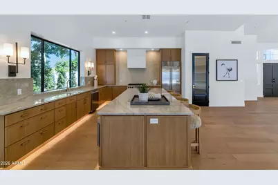 8695 E Charter Oak Drive, Scottsdale, AZ 85260 - Photo 10
