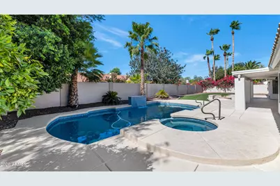 8695 E Charter Oak Drive, Scottsdale, AZ 85260 - Photo 32
