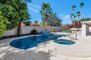 8695 E Charter Oak Dr, Scottsdale, AZ 85260 - Photo 32