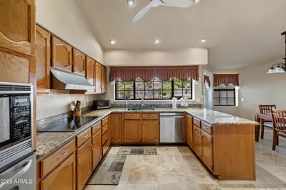 8144 E Appaloosa Trail, Scottsdale, AZ 85258 - Photo 8