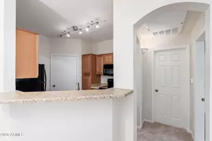 1411 E Orangewood Ave, Phoenix, AZ 85020 - Photo 8