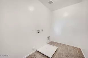 40676 N Las Praderas St, San Tan Valley, AZ 85140 - Photo 18