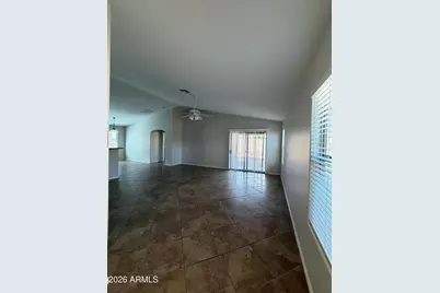 352 W Gascon Road, San Tan Valley, AZ 85143 - Photo 2