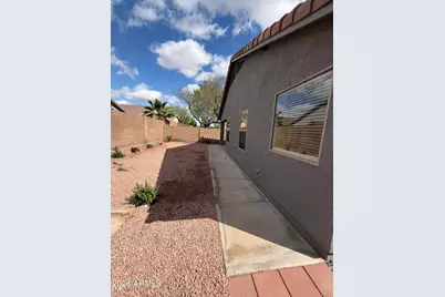 352 W Gascon Road, San Tan Valley, AZ 85143 - Photo 16
