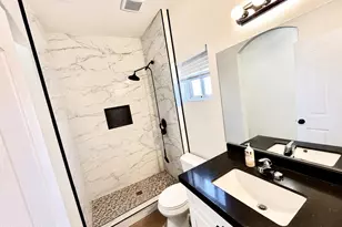 11722 S 205th Ln, Buckeye, AZ 85326 - Photo 8