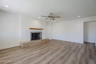 1904 E Manhatton Dr, Tempe, AZ 85282 - Photo 12