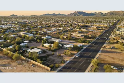 468 N Ironwood Drive, Apache Junction, AZ 85120 - Photo 2