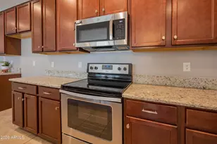 952 S Olympic Dr, Gilbert, AZ 85296 - Photo 20