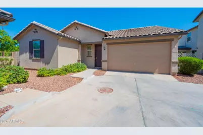 952 S Olympic Drive, Gilbert, AZ 85296 - Photo 1
