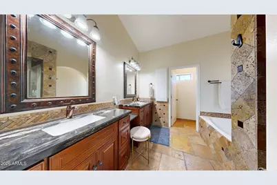 14818 N 18th Place, Phoenix, AZ 85022 - Photo 32