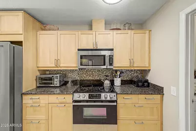 10454 W Palmeras Drive, Sun City, AZ 85373 - Photo 10
