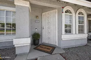 860 N McQueen Rd, Chandler, AZ 85225 - Photo 4