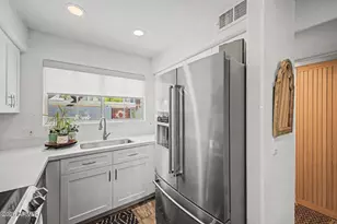 860 N McQueen Rd, Chandler, AZ 85225 - Photo 10