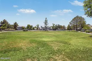 860 N McQueen Rd, Chandler, AZ 85225 - Photo 24