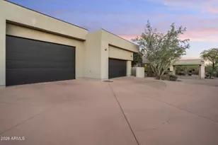 9350 E Via Del Sol Dr, Scottsdale, AZ 85255 - Photo 12