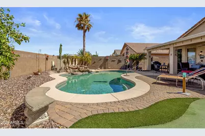 18093 N Canal Drive, Surprise, AZ 85374 - Photo 36