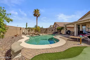 18093 N Canal Dr, Surprise, AZ 85374 - Photo 36
