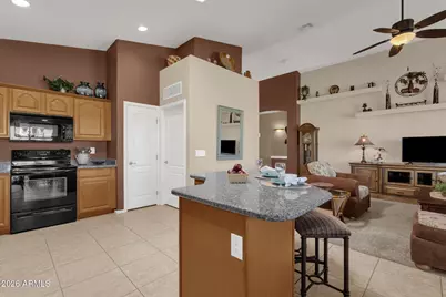 18093 N Canal Drive, Surprise, AZ 85374 - Photo 12