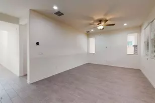1107 S Vine St, Chandler, AZ 85286 - Photo 4