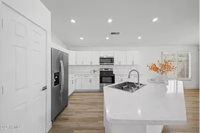 8605 W Apache Street, Tolleson, AZ 85353 - Photo 16