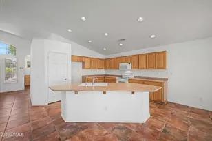 8605 W Apache St, Tolleson, AZ 85353 - Photo 10