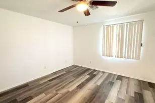 2027 N 66th Dr, Phoenix, AZ 85035 - Photo 14