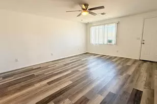 2027 N 66th Dr, Phoenix, AZ 85035 - Photo 6