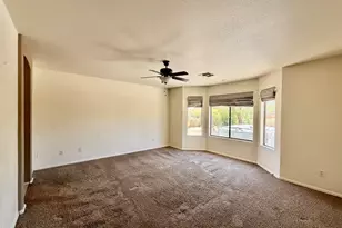 5462 N 77th Dr, Glendale, AZ 85303 - Photo 12