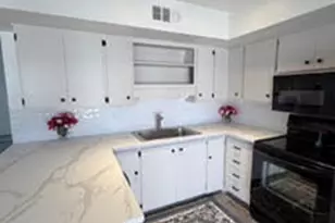 8211 E Garfield St, Scottsdale, AZ 85257 - Photo 10