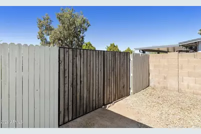 9523 E Dallas Street, Mesa, AZ 85207 - Photo 18