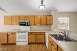 3162 W Sunshine Butte Dr, San Tan Valley, AZ 85144 - Photo 12