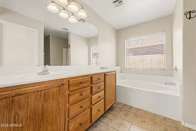 3162 W Sunshine Butte Drive, San Tan Valley, AZ 85144 - Photo 18