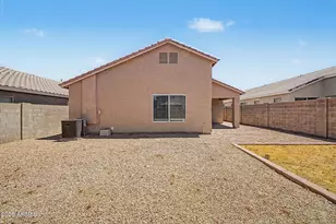 3162 W Sunshine Butte Dr, San Tan Valley, AZ 85144 - Photo 32