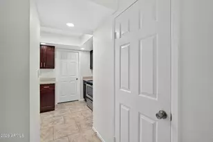 1418 W La Jolla Dr, Tempe, AZ 85282 - Photo 16