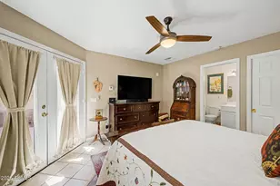 17383 N Lonesome Dove Trail, Surprise, AZ 85374 - Photo 10