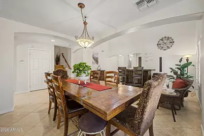 14276 W Desert Hills Drive, Surprise, AZ 85379 - Photo 10