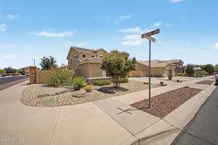 14276 W Desert Hills Dr, Surprise, AZ 85379 - Photo 4