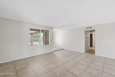 3945 W Barbara Avenue, Phoenix, AZ 85051 - Photo 4