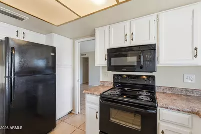 3945 W Barbara Avenue, Phoenix, AZ 85051 - Photo 14