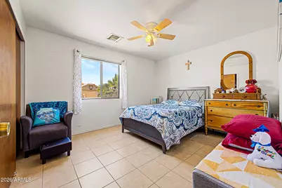 10565 W Buena Vista Drive, Arizona City, AZ 85123 - Photo 16