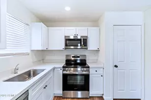 1106 E Papago St, Phoenix, AZ 85034 - Photo 4