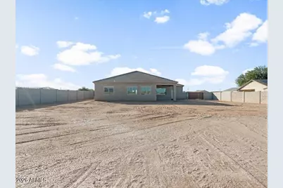 8611 W Mission Hills Drive, Arizona City, AZ 85123 - Photo 30