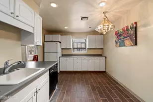 1001 S Roosevelt St, Tempe, AZ 85281 - Photo 10