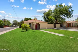 1001 S Roosevelt St, Tempe, AZ 85281 - Photo 1