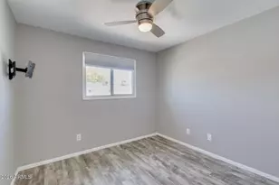 409 E Woodman Dr, Tempe, AZ 85283 - Photo 10