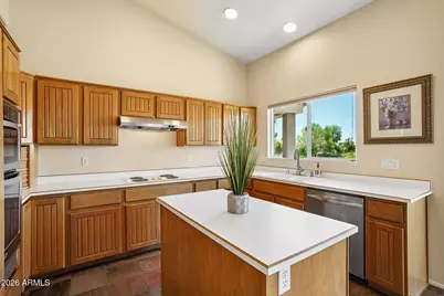 5681 W Abraham Lane, Glendale, AZ 85308 - Photo 8