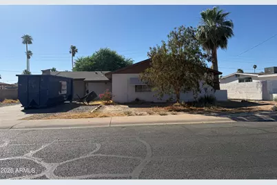 4154 N 63rd Drive, Phoenix, AZ 85033 - Photo 2