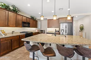 3913 Gold Ridge Rd, Wickenburg, AZ 85390 - Photo 6