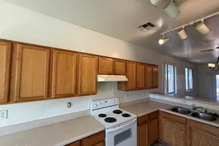 6926 S 37th Glen, Phoenix, AZ 85041 - Photo 8